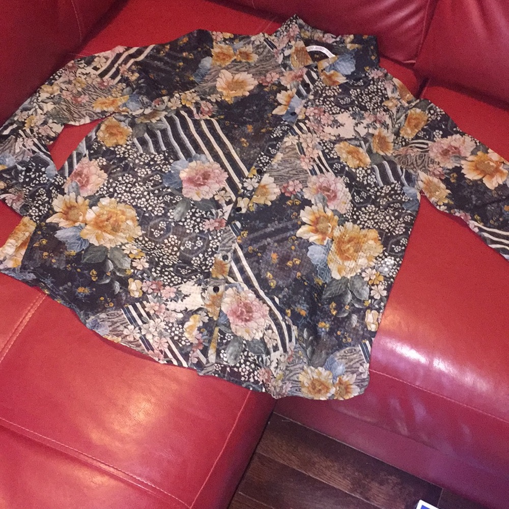 Zara Basic Long Sleeve Printed Blouse - image 2